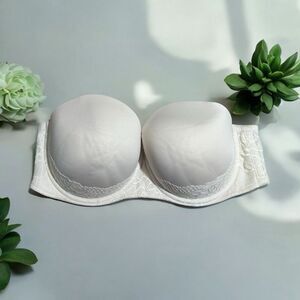 TORRID Beige Strapless Bra 42DD‎